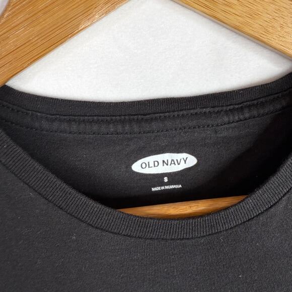 Old Navy Mandalorian Grogu T-Shirt Small - Picture 4 of 5